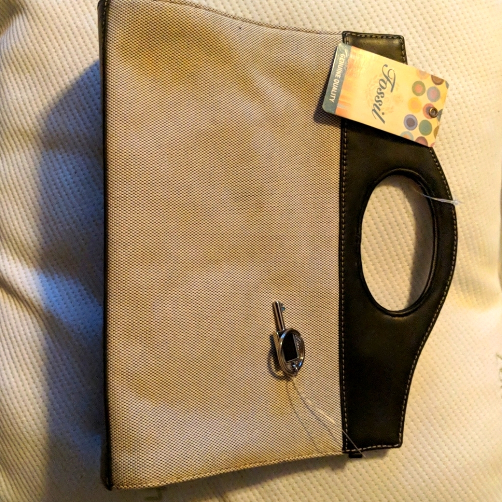 Fossil handbag